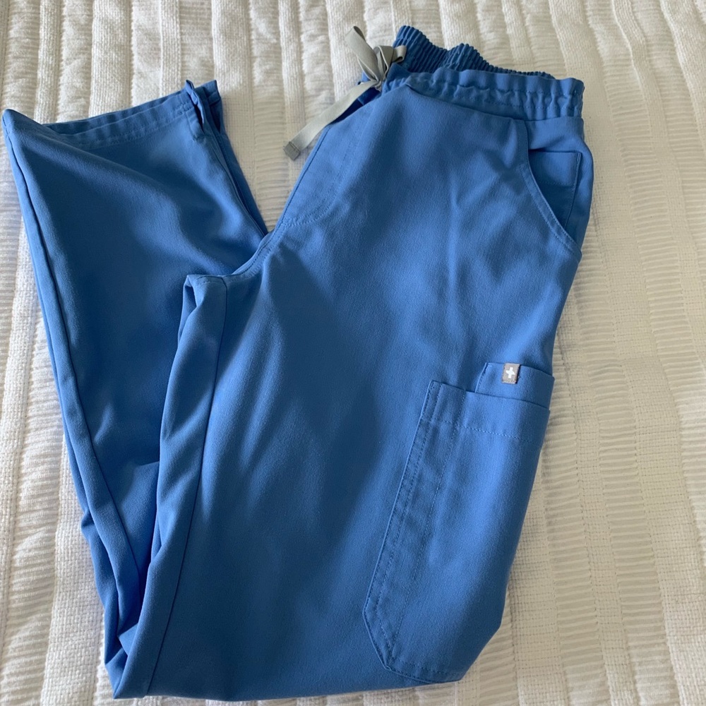 Figs ceil blue set
